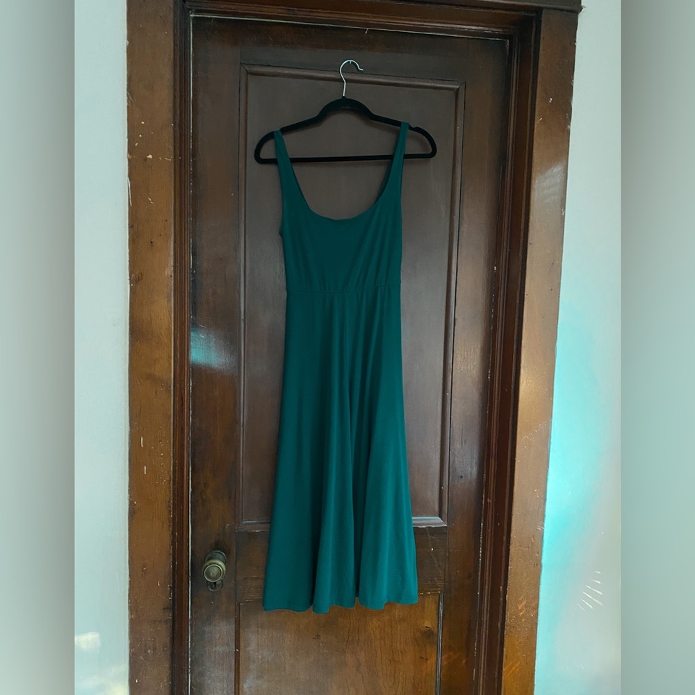 SOLD | UO Emerald Green Classic Midi Dress